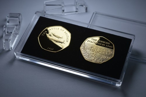 Pair ww2 commemoratives in - pair,