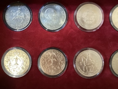 Coin display case - 10,